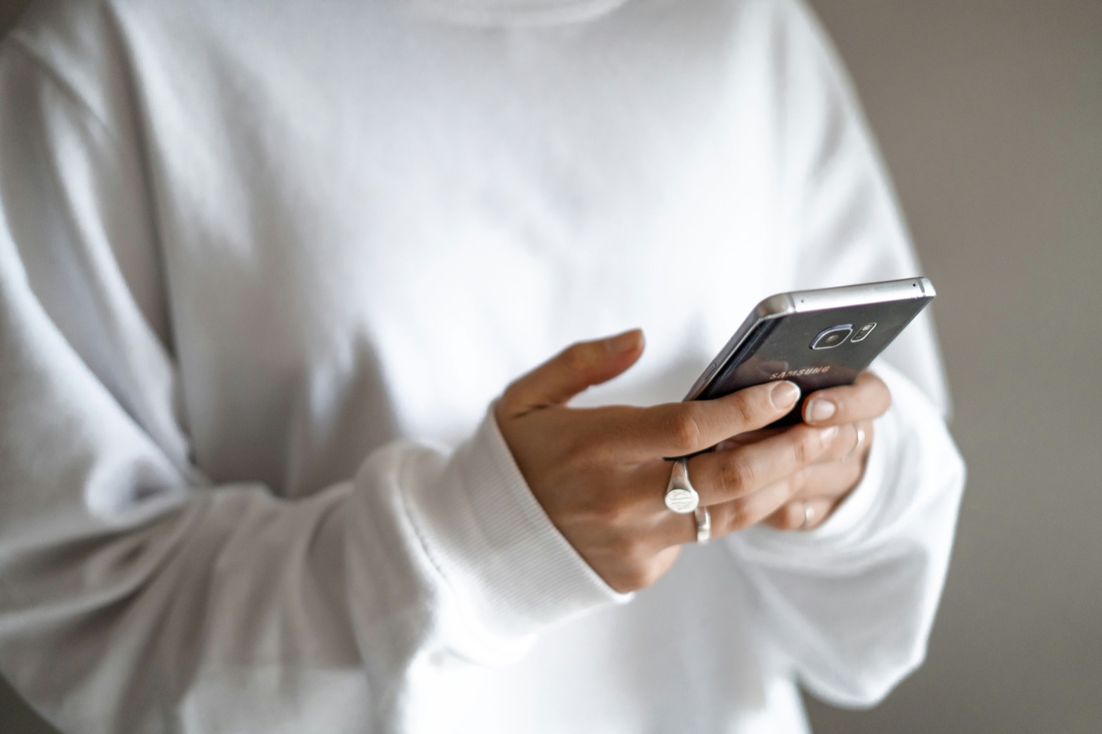 10 Essential Tips for Writing Perfect Text Messages Every Time